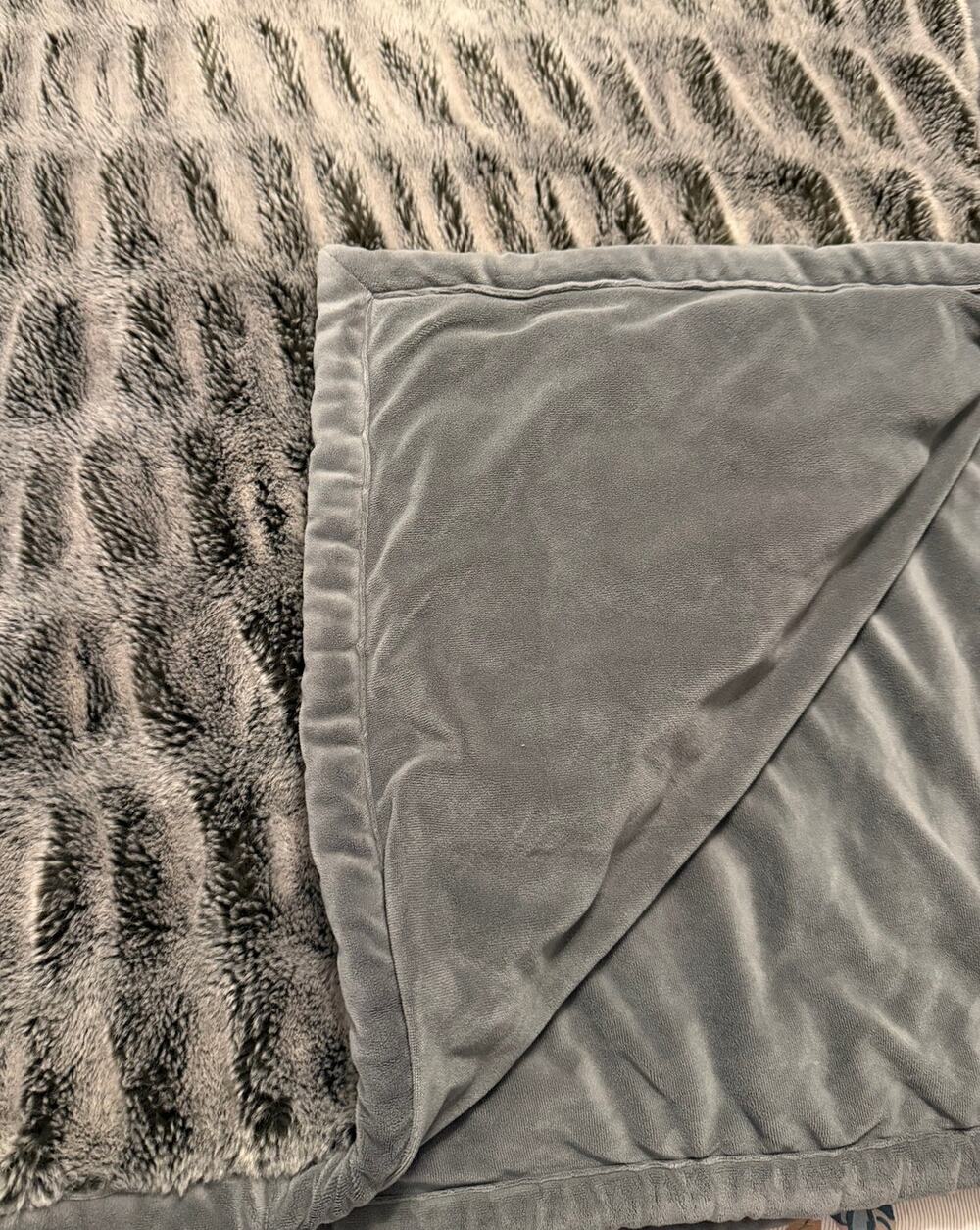 Pottery Barn Faux Fur Ruched Throw Blanket